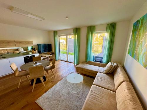 25h SPA-Residenz BEST SLEEP privat Garden & POOLs in Neusiedl am See