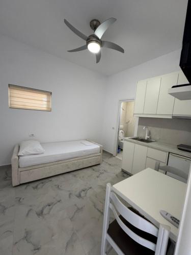 Two-Bedroom Apartment image 6