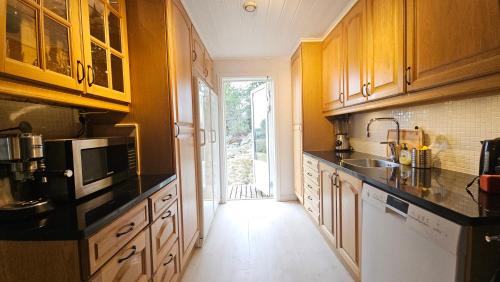 Stockholm Archipelago Self Spa & WorkFromHome in Ingaro