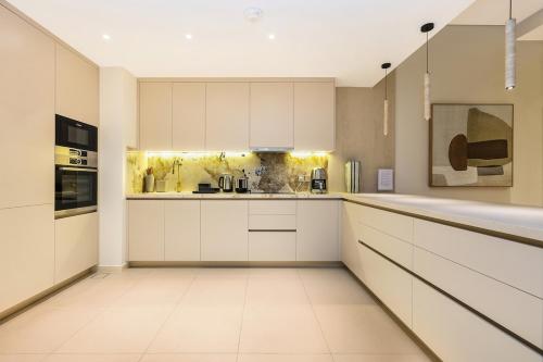 Family Beach Home 3BR on Palm Jumeirah with Pool, Dubai (Foto 7)