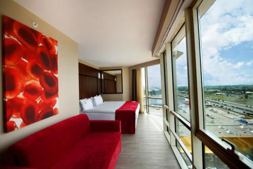 Ramada Encore Izmir Izmir Balcova Merkez Ilce Ves Turizm