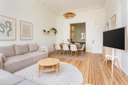 Hamburg City Apartment auf 120qm mit Billardtisch für bis zu 9 Gäste, Hamburgo (foto 8)