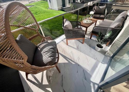 FLH Golden Gallery - Balcony & Free Parking near Vivo Mall, Floreşti (foto 5)