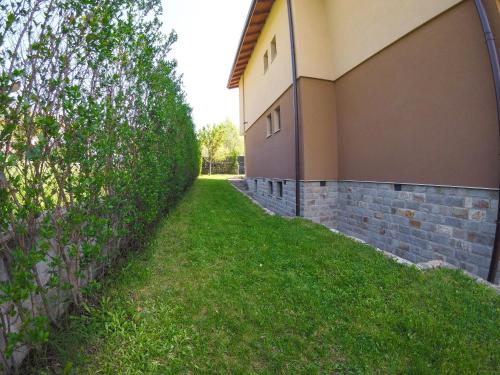 Dārzs, Guest Rooms Lencho in Anton