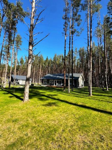 Reigi Holiday Home, Hiiumaa with Nordic HotTub & Sauna - Location saisonnière - Reigi