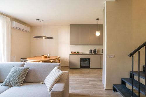 GuestHost - 3-room Apartment, garden & pool, Como (zdjęcie 10)