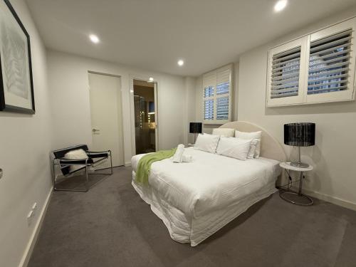 Soft Modern Glamour in the Heart of Camberwell in Camberwell