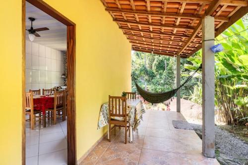 Recanto da Margo 2, casa com acesso a cachoeira ate 10 pessoas in Ponte Branca
