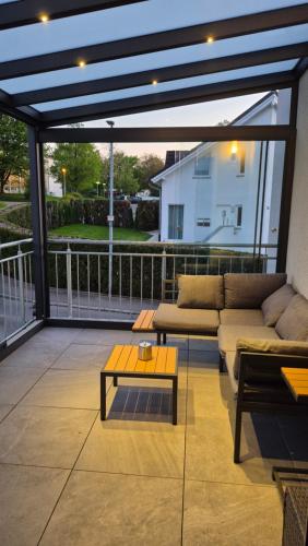 Apartments Seibel Doppel-Zweibettzimmer mit Kuche und Wintergarten - Pliezhausen