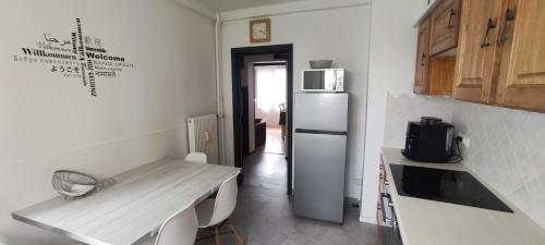 pretty 4-room apartment in a quiet area 3 bedrooms, Страсбург (фото 8)