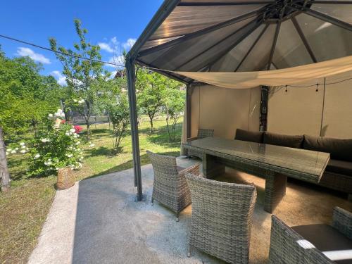 Anur Apartment - image 14