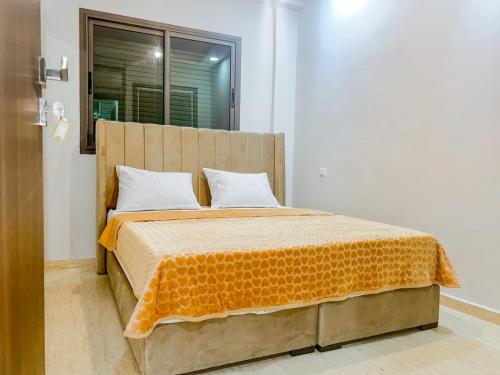 Living Like Home, Casablanca (fotografie 2)