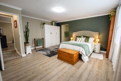 44 on Mountain Drive in Hermanus