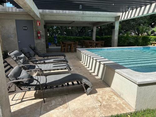 Three-Bedroom Apartment with Mountain View image 2