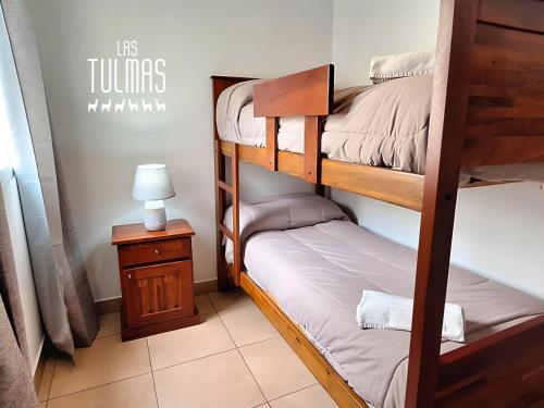 2 bedrooms, 4 beds
