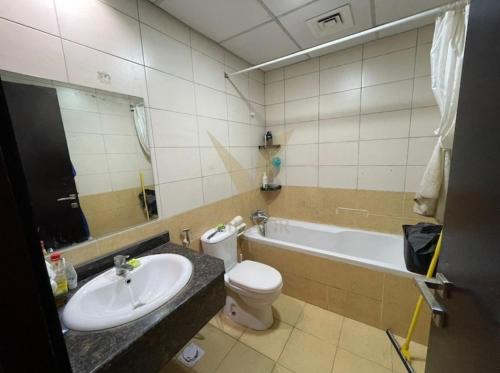 Luxury hub, Dubaj