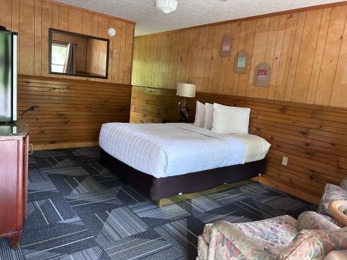 Stony Creek Motel in Maggie Valley, USA