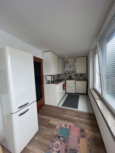 Stuttgart Fellbach-500 meter entfernt von Bahnhof in Fellbach