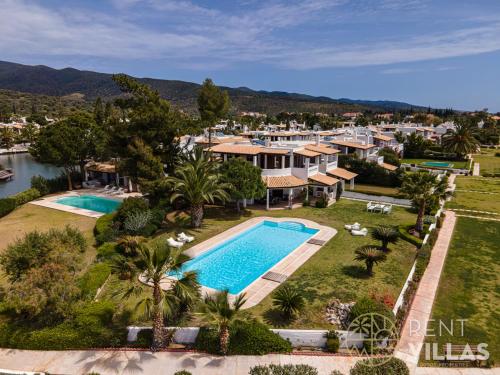 Viesnīcas āriene, Beachfront Villa Armonia in Porto Hydra by goutos properties in Akti Idras (Argolis)