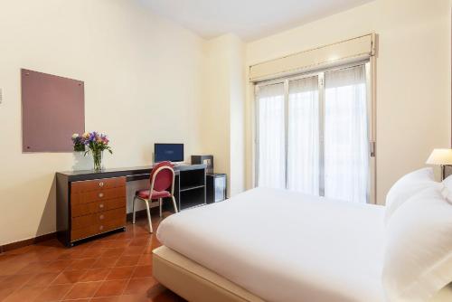 Hotel Europa - image 14