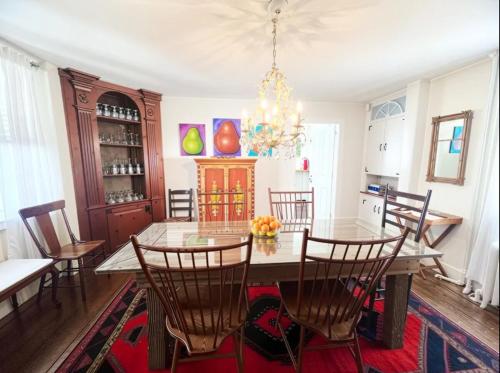 Capt Clarke Historic Homestead Venue in โอลด์ เซย์บรูค (CT)