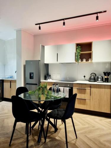 On Park by Smart City Stays - image 5