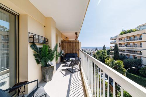 GAIRAUT - 5 rooms - Terrass in Cimiez