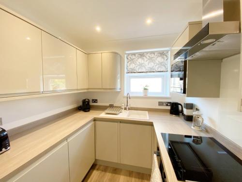 The Seaview Suites and Ground Floor Suite at The Corbyn Apartments Room Type - Apartment with Sea View