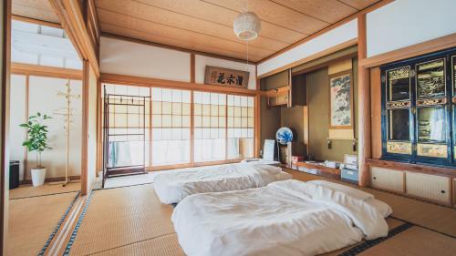インフィニティ露天風呂 蔵サウナ オーシャンビュー 一棟貸切 Sea Side 椿, Sado (foto 5)