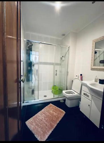 ห้องน้ำ, Quarto privado num apartamento partilhado in ซากาเวม