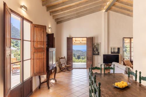 Villa Son Llarg, Estallencs in Estellencs