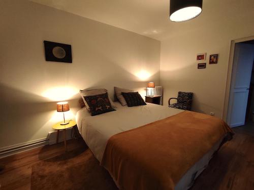 Suite - Chambre Cherry Plum chambre d'hôte Coulommiers