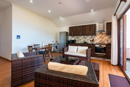 D'Offay Seaview Apartments - Tap to explore photos