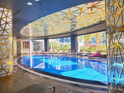 5 STAR FACILITIES/WALKING DISTANCE TO AMENITIES AND THE BEACH in Mahmutlar