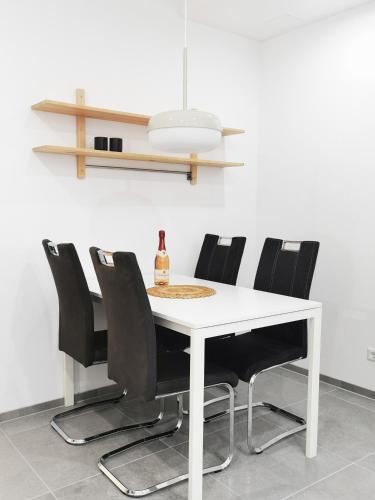 Létesítmények, Gemütliches Souterrain in Langenargen (Gemutliches Souterrain in Langenargen) in Langenargen