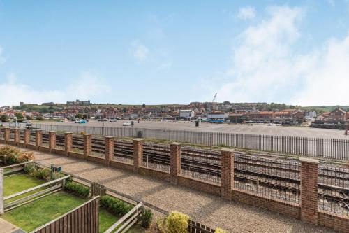 Rails End, Whitby (fotografie 5)