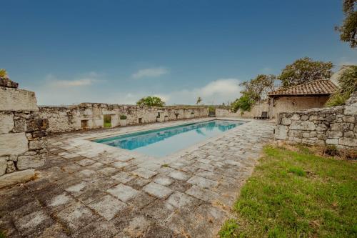 Vaade, Chez Dominique 450 m2 Manoir Piscine Billard in Dondas