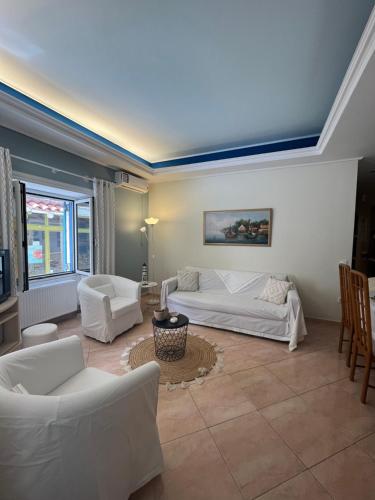 AurantiaSuites in Koroni Town Center