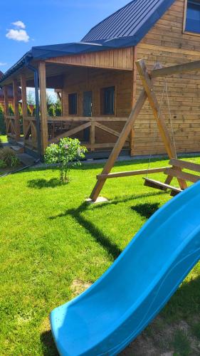 A szálláshely kívülről, Domek nad Nieliszem in Nielisz