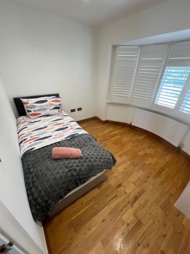Good Priced Accommodation in Northolt in Ealing