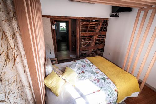 1 double bed