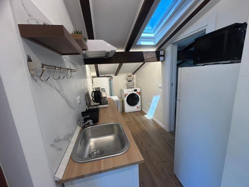 廚房, La Rivazza Apartment - Autodromo- Private Parking in 伊莫拉