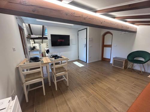 設施, La Rivazza Apartment - Autodromo- Private Parking in 伊莫拉
