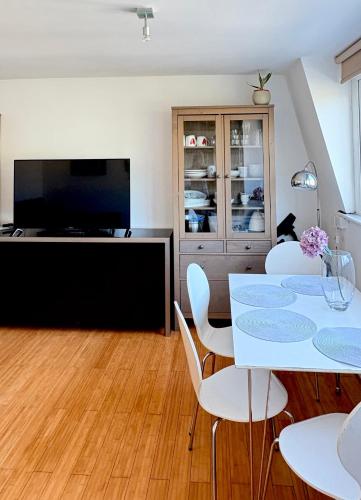 Bright 1 Bedroom Central London, Londyn