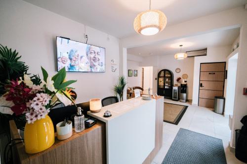 avla, The Looking Glass Hotel in San Juan