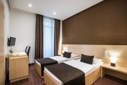 Promenade City Hotel - image 6