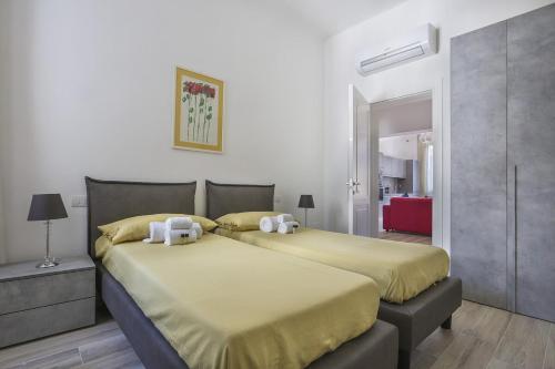 Modern Comfort in Florence - image 9