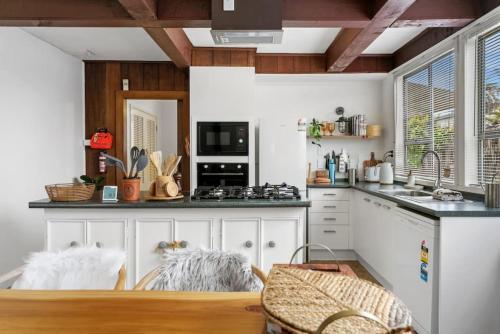 Cozy 3BR Home Walk to Taupo and Playground - image 2