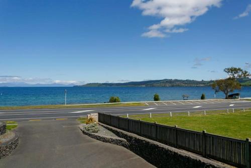 Lakefront Living 3-Level Home With Spectacular Water and Mountain Views - image 5
