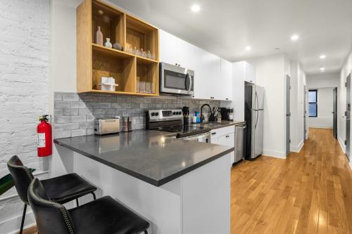 Prime NYC Location 4BR Spacious Haven, New York (foto 4)